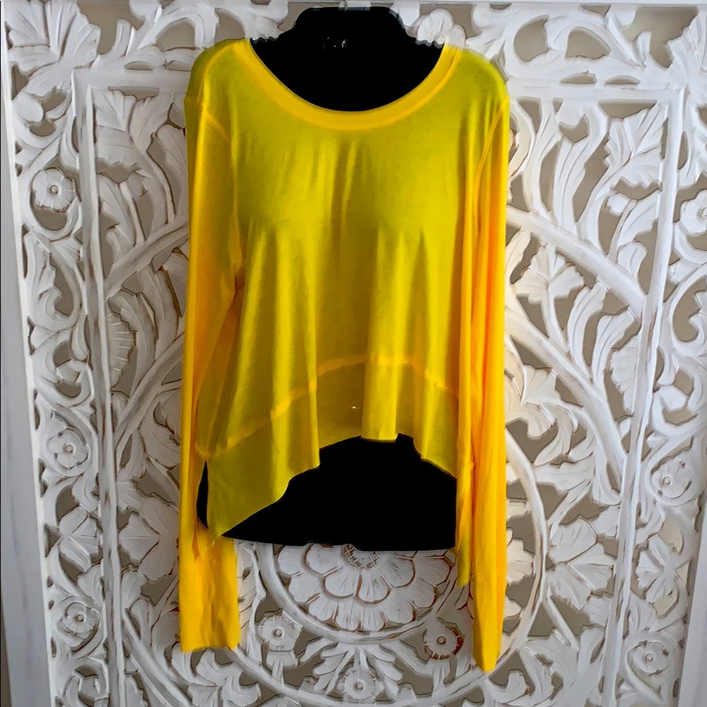 FP movement Fresh Mango Women's Top Tee with thumb holes cropped oversize fit - Picture 4 of 7